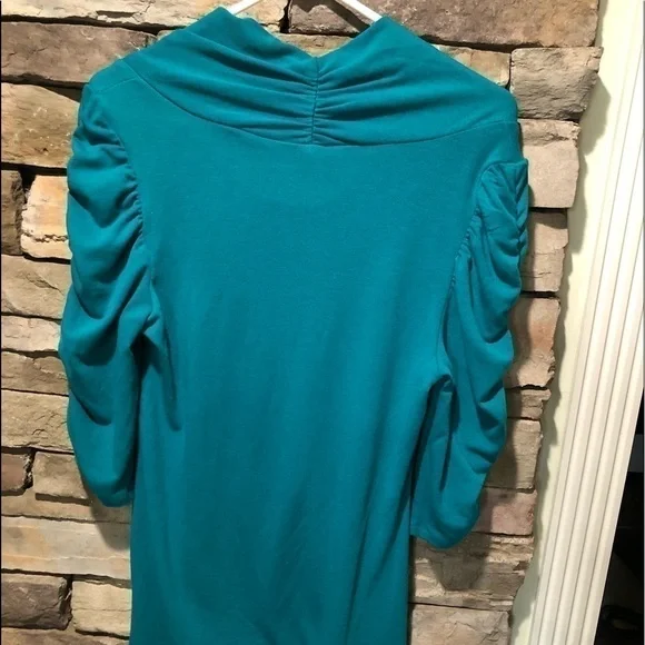 New directions size medium ruffle sleeve shirt - Picture 7 of 14